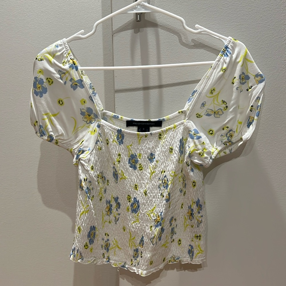 Floral top